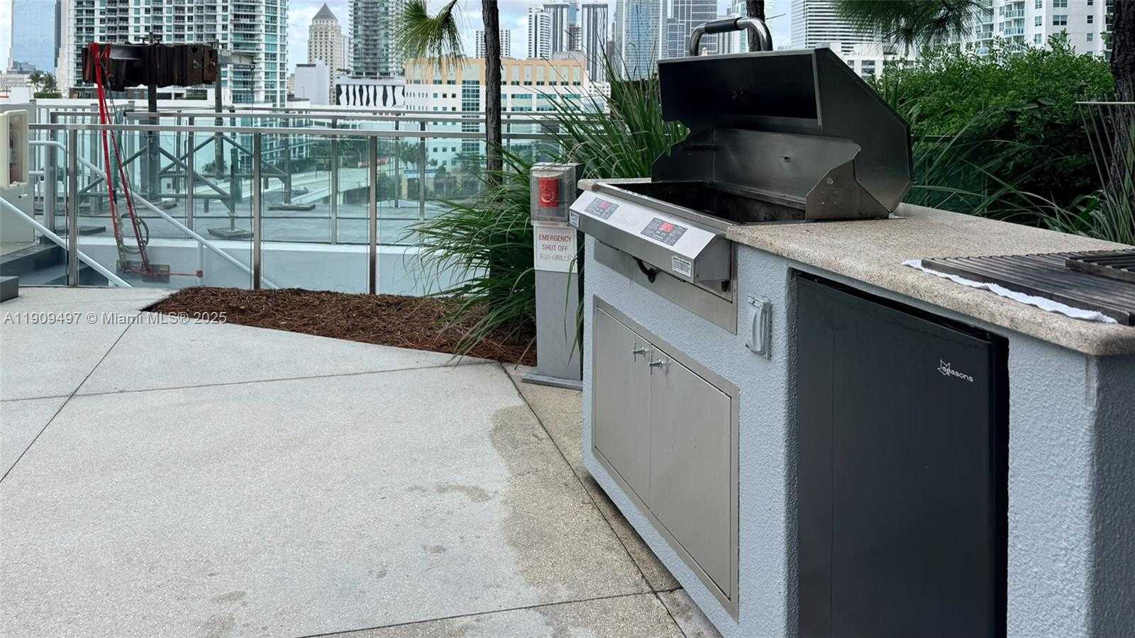 Small Image of 68 SOUTH EAST 6TH ST #2110, Miami Number 64