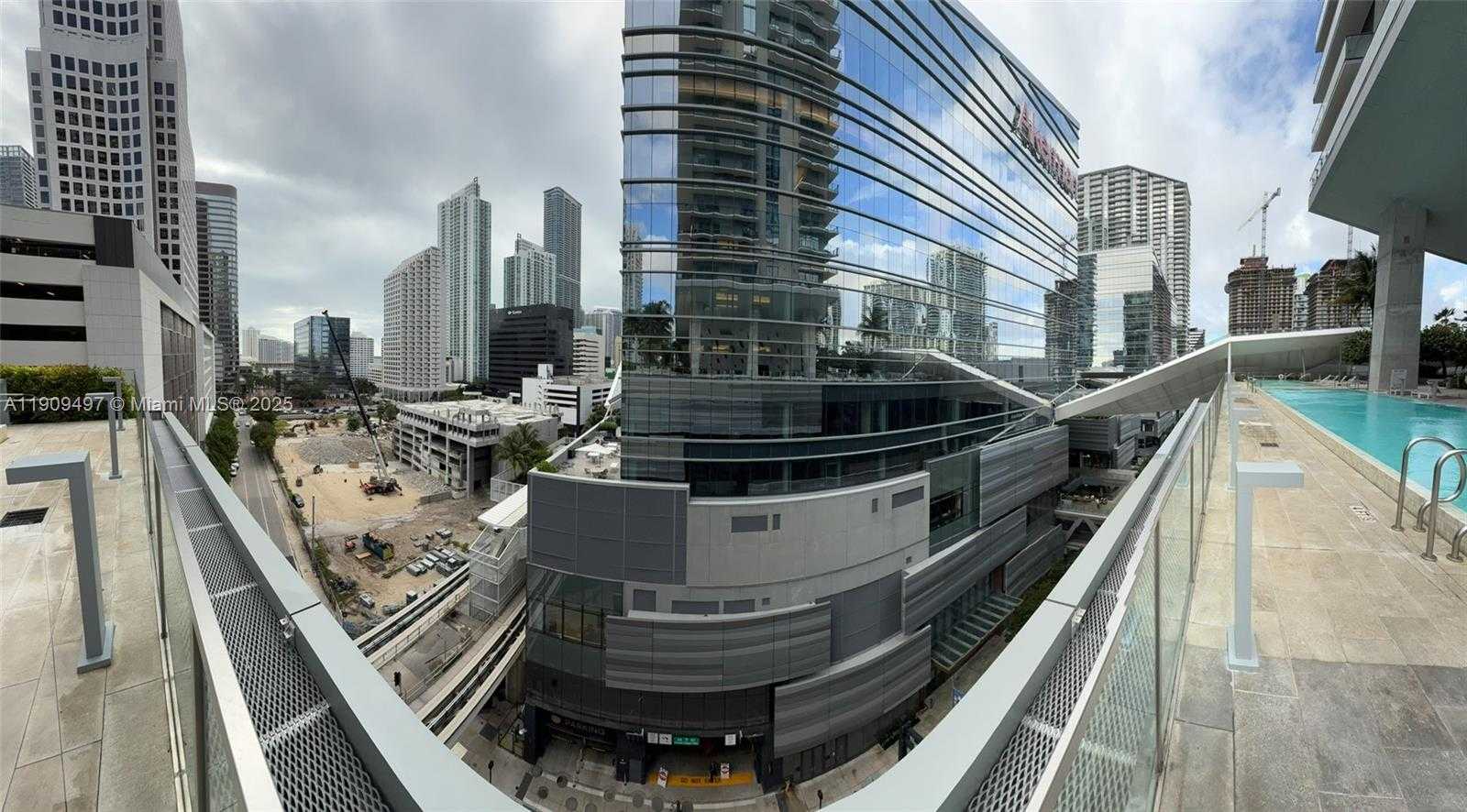 Small Image of 68 SOUTH EAST 6TH ST #2110, Miami Number 74