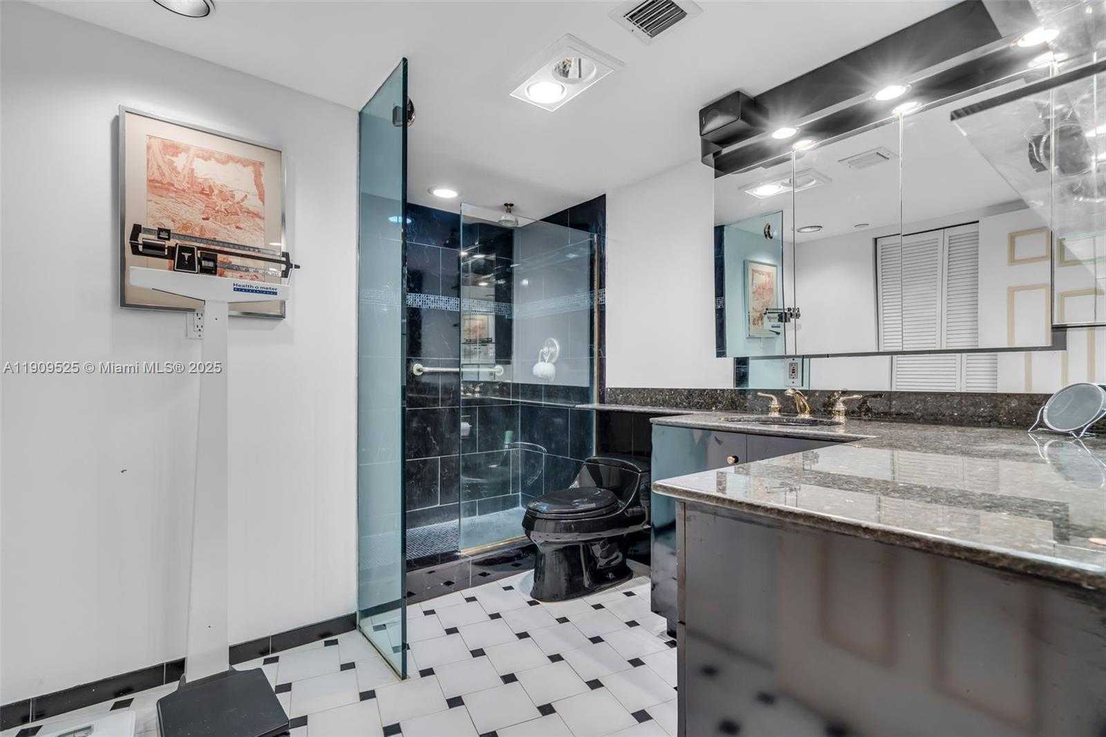 Small Image of 151 CRANDON BLVD #1226, Key Biscayne Number 27