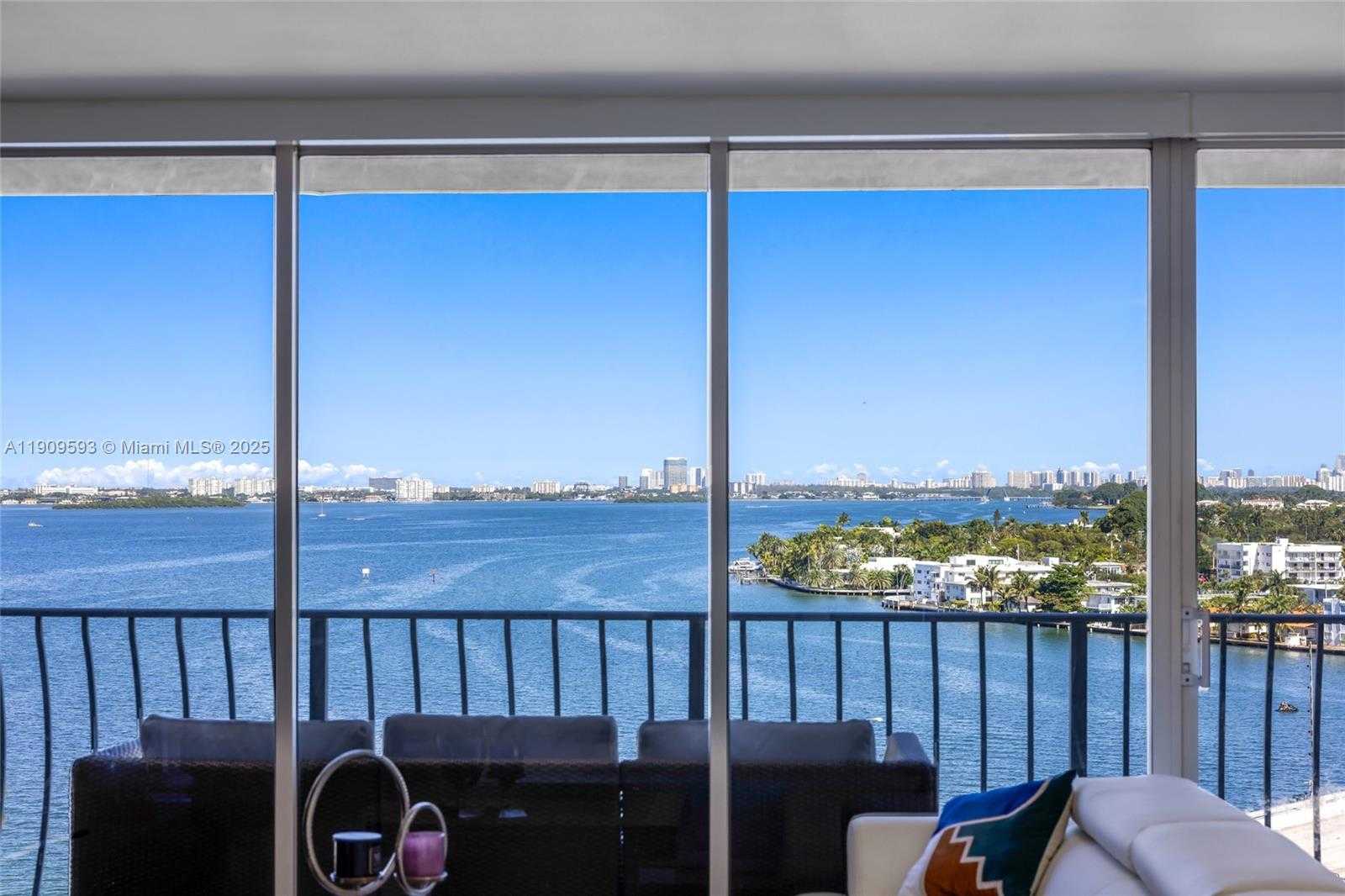 Small Image of 7601 EAST TREASURE DR #1216, North Bay Village Number 27