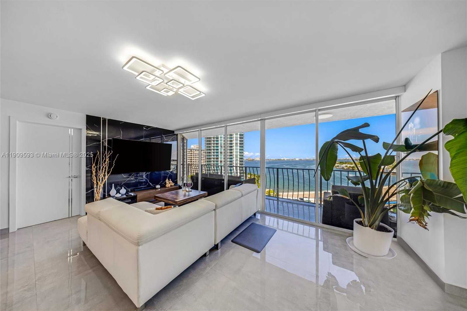 Small Image of 7601 EAST TREASURE DR #1216, North Bay Village Number 5