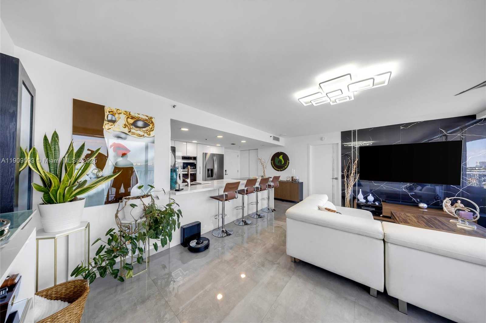 Small Image of 7601 EAST TREASURE DR #1216, North Bay Village Number 6