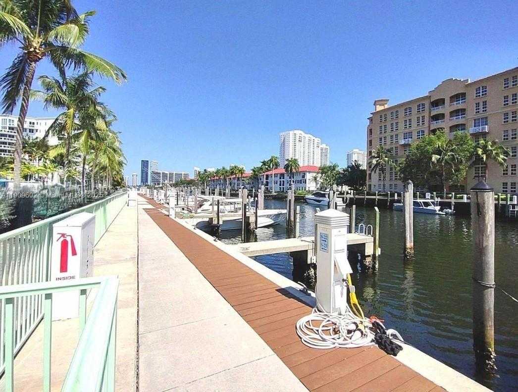 Small Image of 2950 NORTH EAST 188TH ST #501, Aventura Number 14