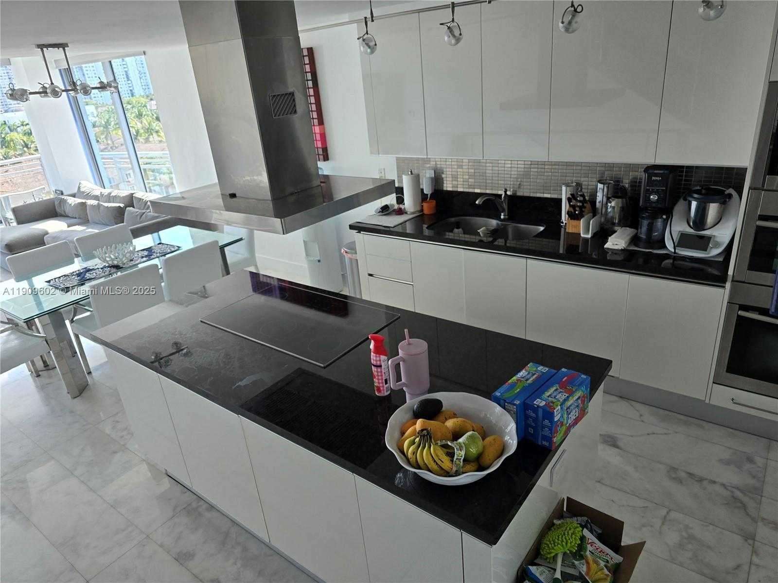 Small Image of 2950 NORTH EAST 188TH ST #501, Aventura Number 22