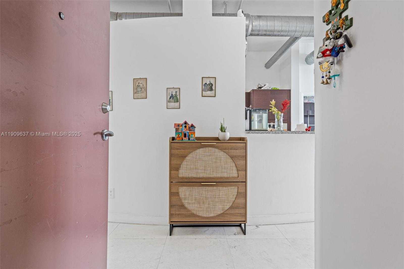 Small Image of 3029 NORTH EAST 188TH ST #609, Aventura Number 2