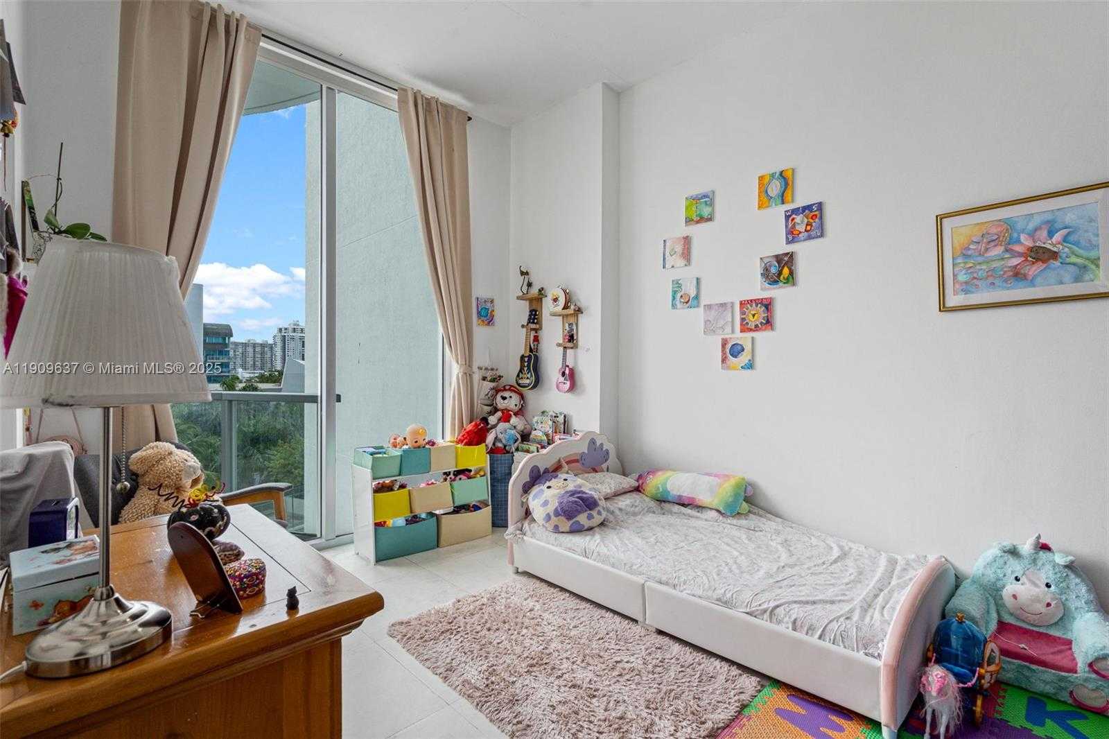 Small Image of 3029 NORTH EAST 188TH ST #609, Aventura Number 21