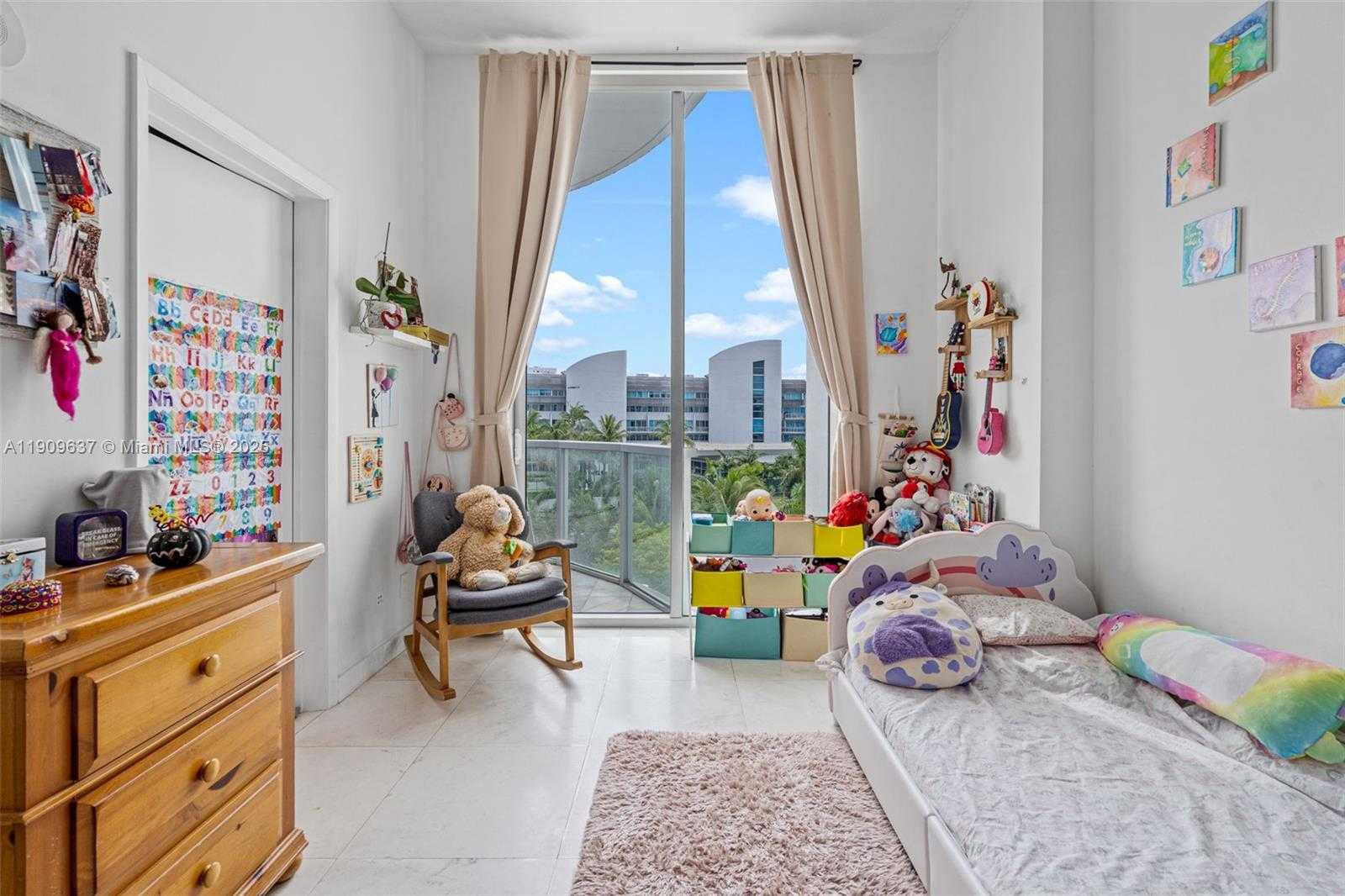 Small Image of 3029 NORTH EAST 188TH ST #609, Aventura Number 22