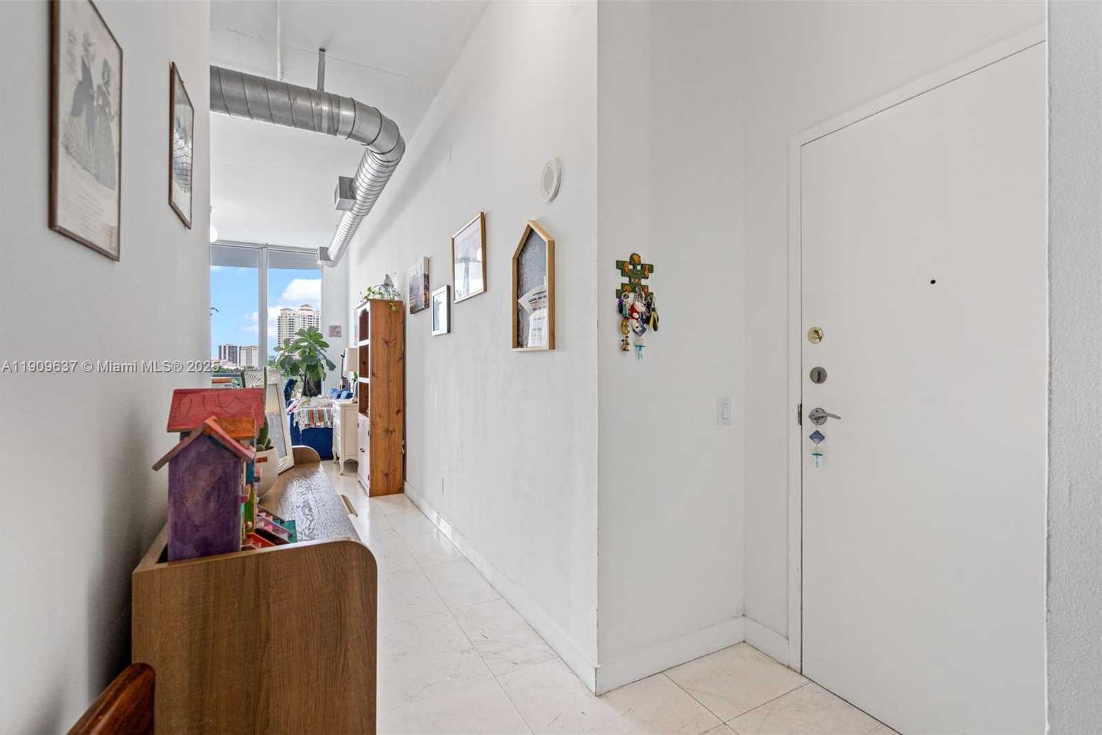 Small Image of 3029 NORTH EAST 188TH ST #609, Aventura Number 3