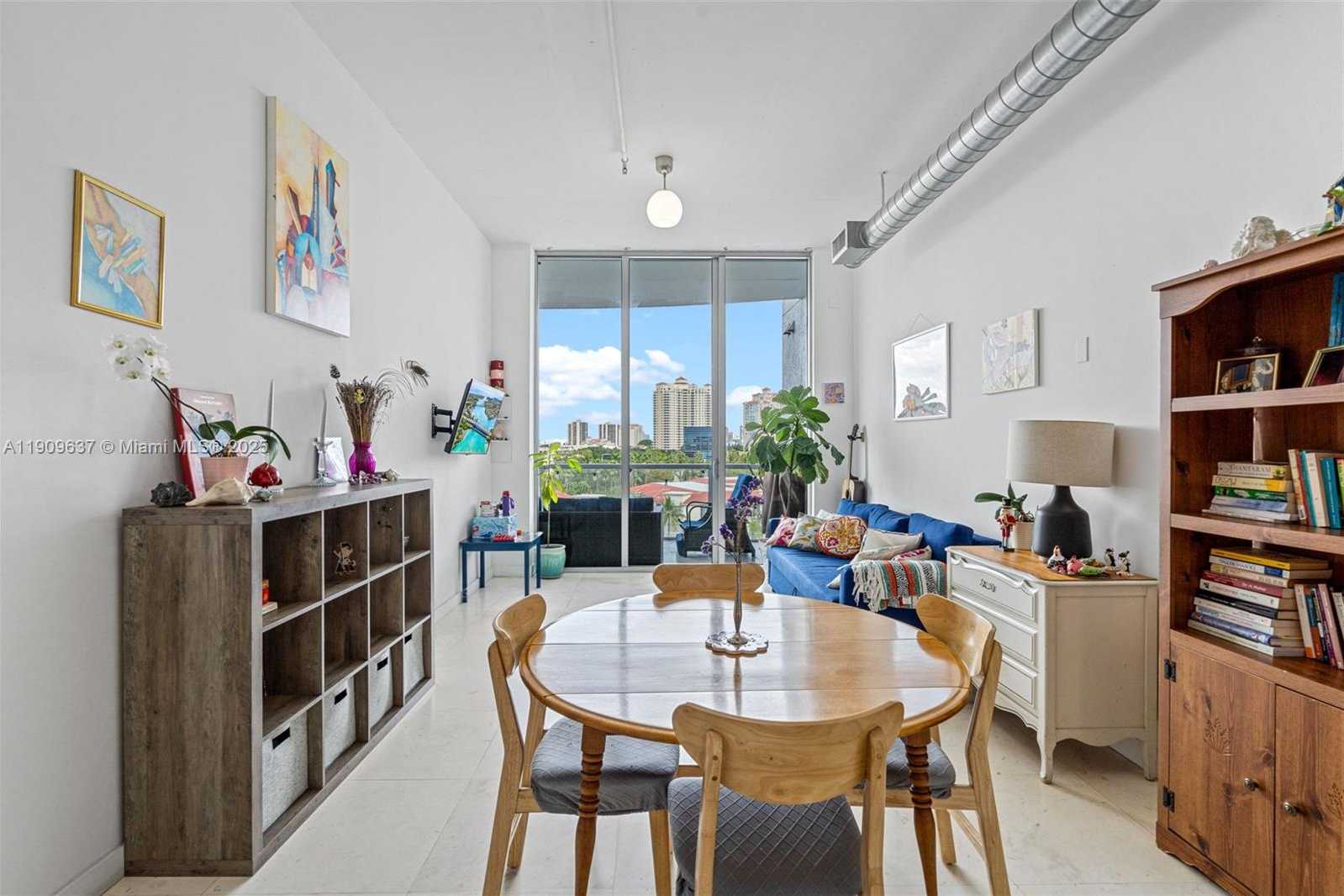 Small Image of 3029 NORTH EAST 188TH ST #609, Aventura Number 5