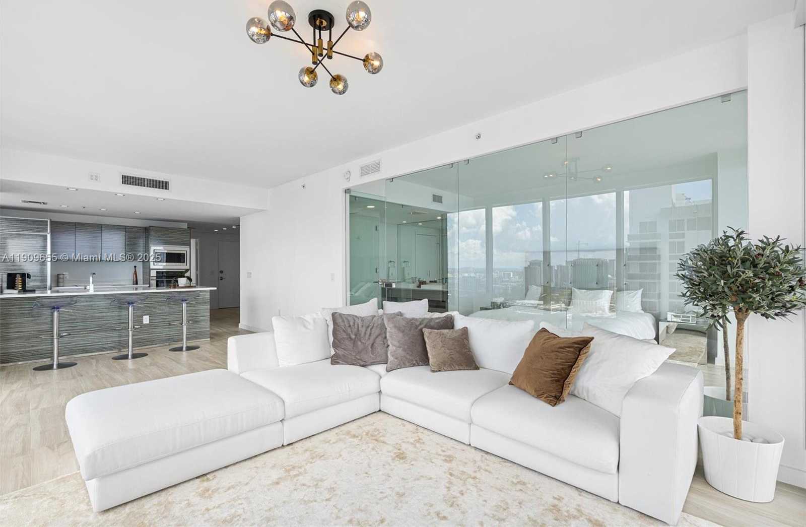 Small Image of 460 NORTH EAST 28TH ST #3508, Miami Number 4