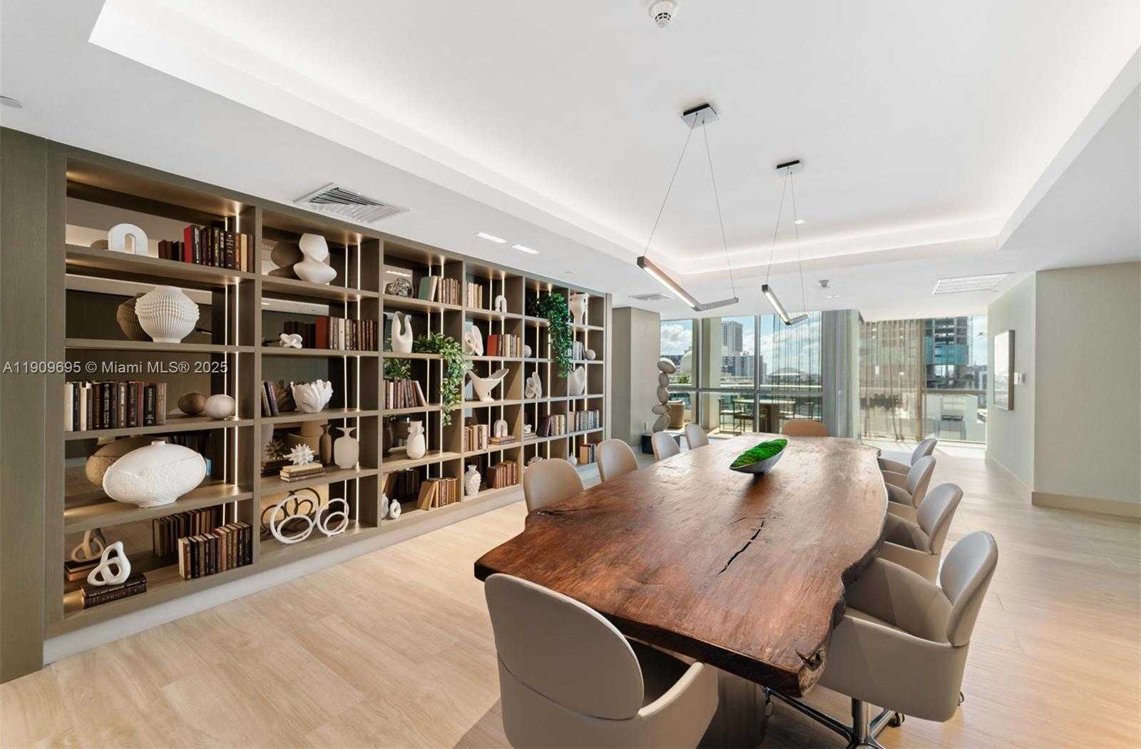 Small Image of 900 BISCAYNE BLVD #702, Miami Number 10