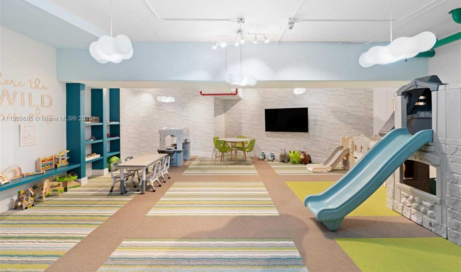 Small Image of 900 BISCAYNE BLVD #702, Miami Number 16