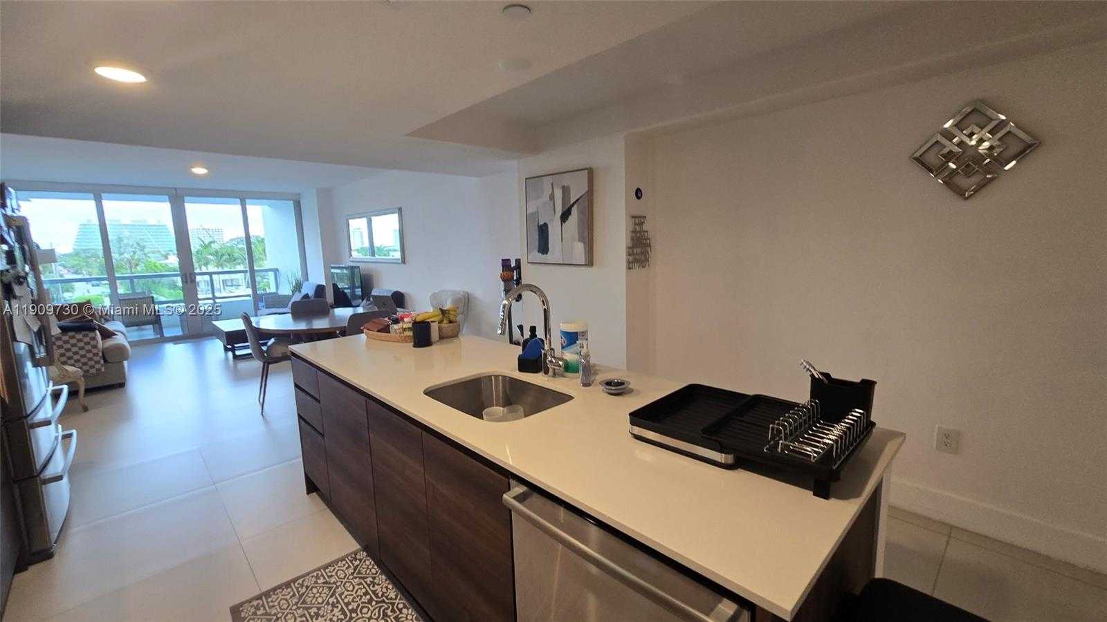 Small Image of 9261 EAST BAY HARBOR DR #402, Bay Harbor Islands Number 16