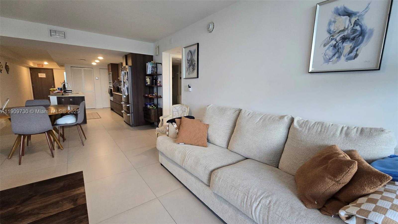 Small Image of 9261 EAST BAY HARBOR DR #402, Bay Harbor Islands Number 20