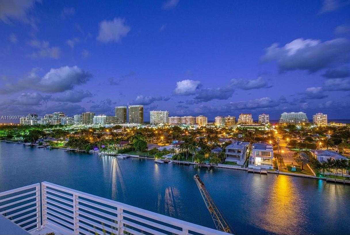 Small Image of 9261 EAST BAY HARBOR DR #402, Bay Harbor Islands Number 42