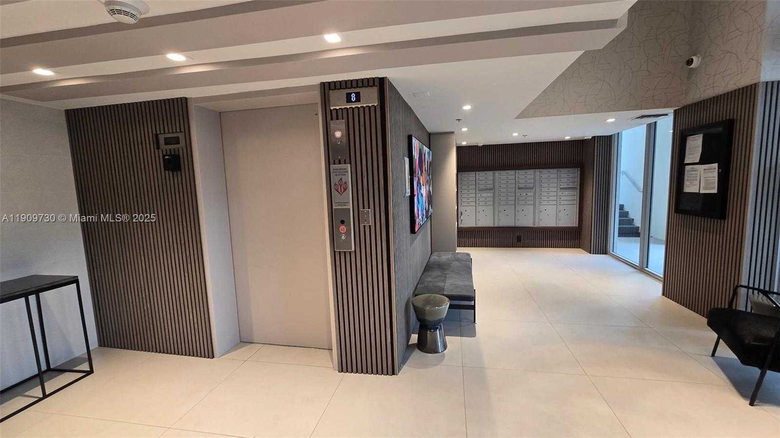 Small Image of 9261 EAST BAY HARBOR DR #402, Bay Harbor Islands Number 6