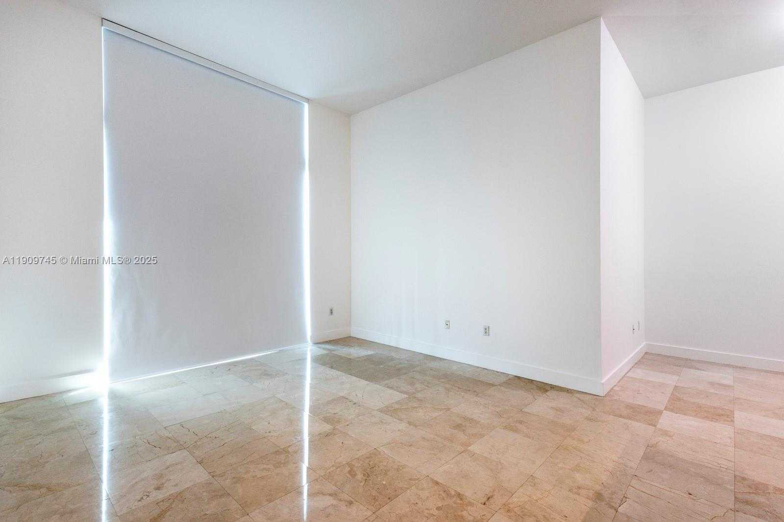 Small Image of 9055 SOUTH WEST 73RD CT #707, Miami Number 4