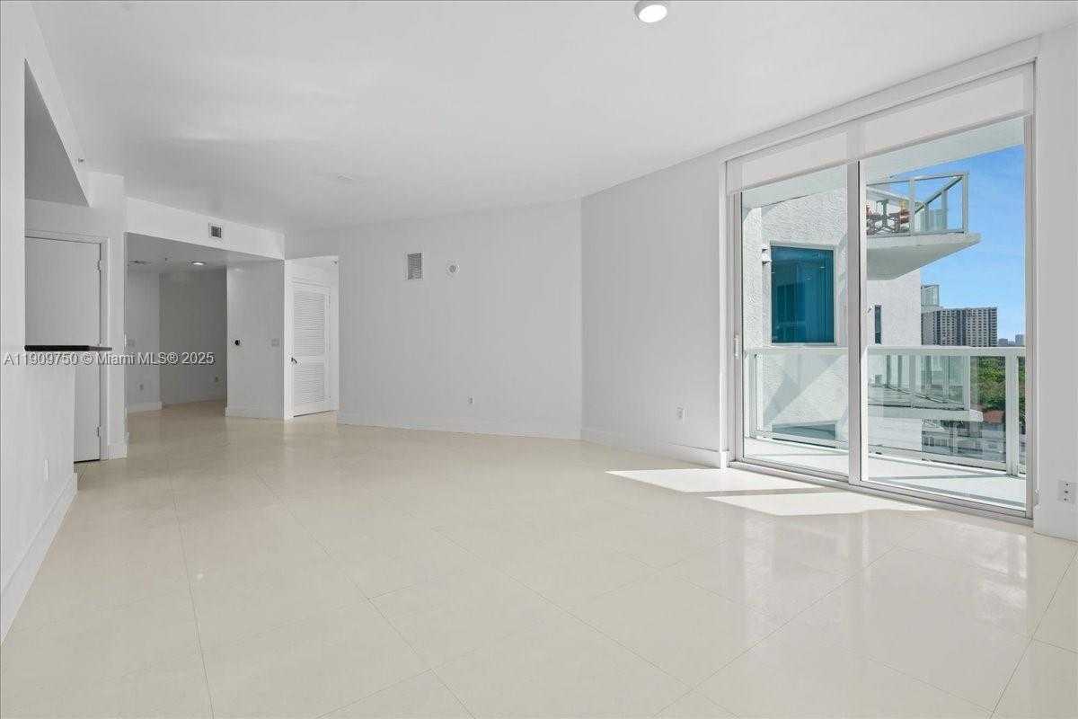 Small Image of 3030 NORTH EAST 188 STREET #604, Aventura Number 1