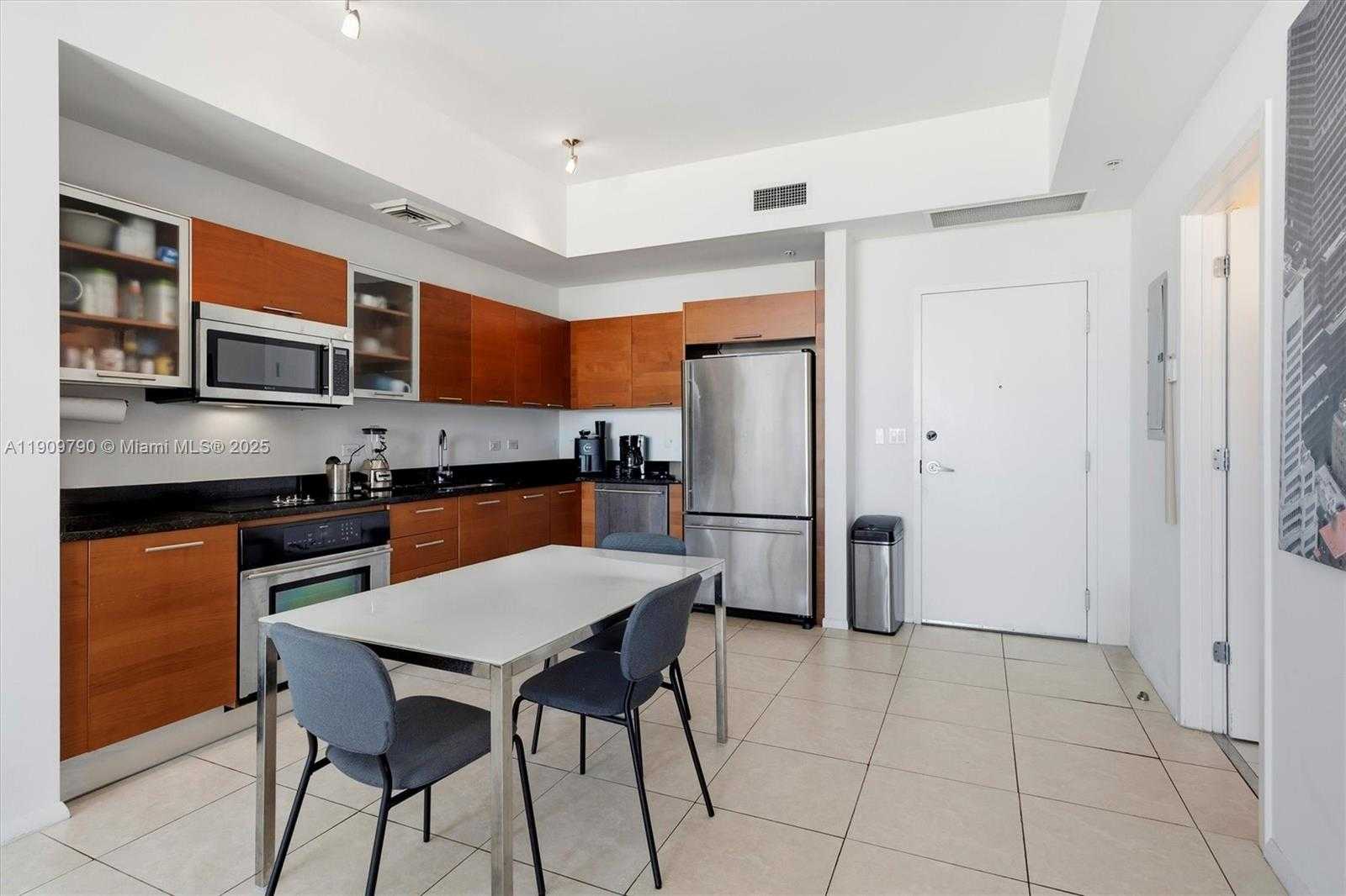 Small Image of 3470 EAST COAST AVE #H2202, Miami Number 16