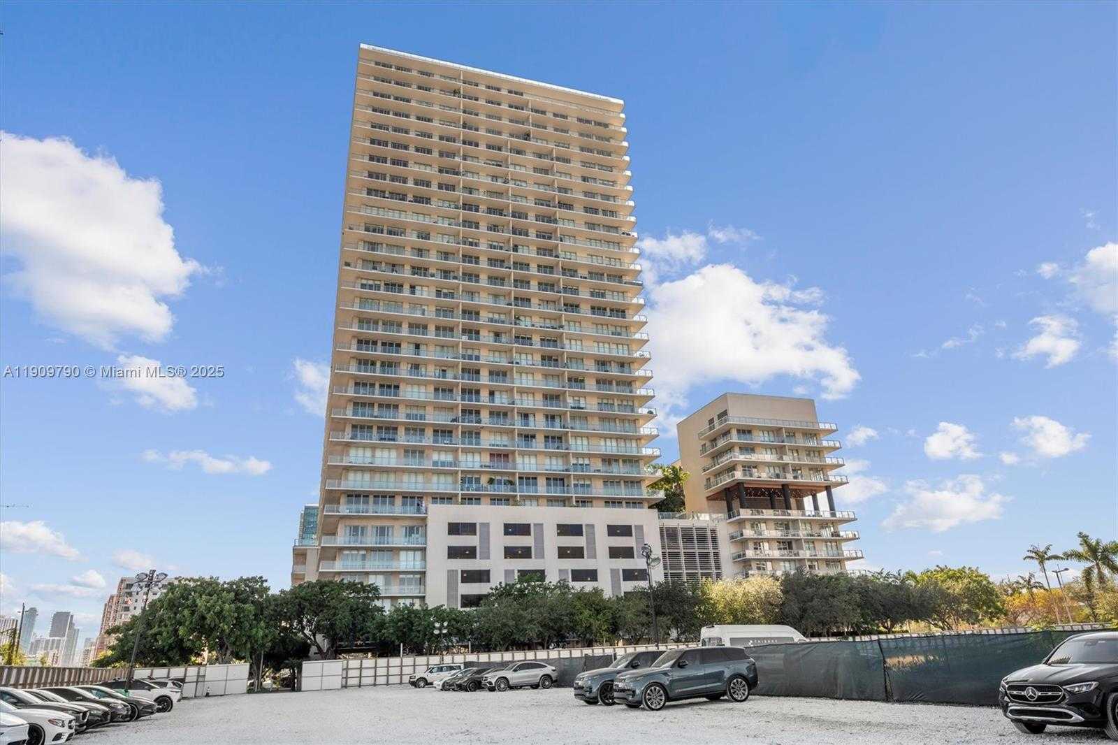 Small Image of 3470 EAST COAST AVE #H2202, Miami Number 2