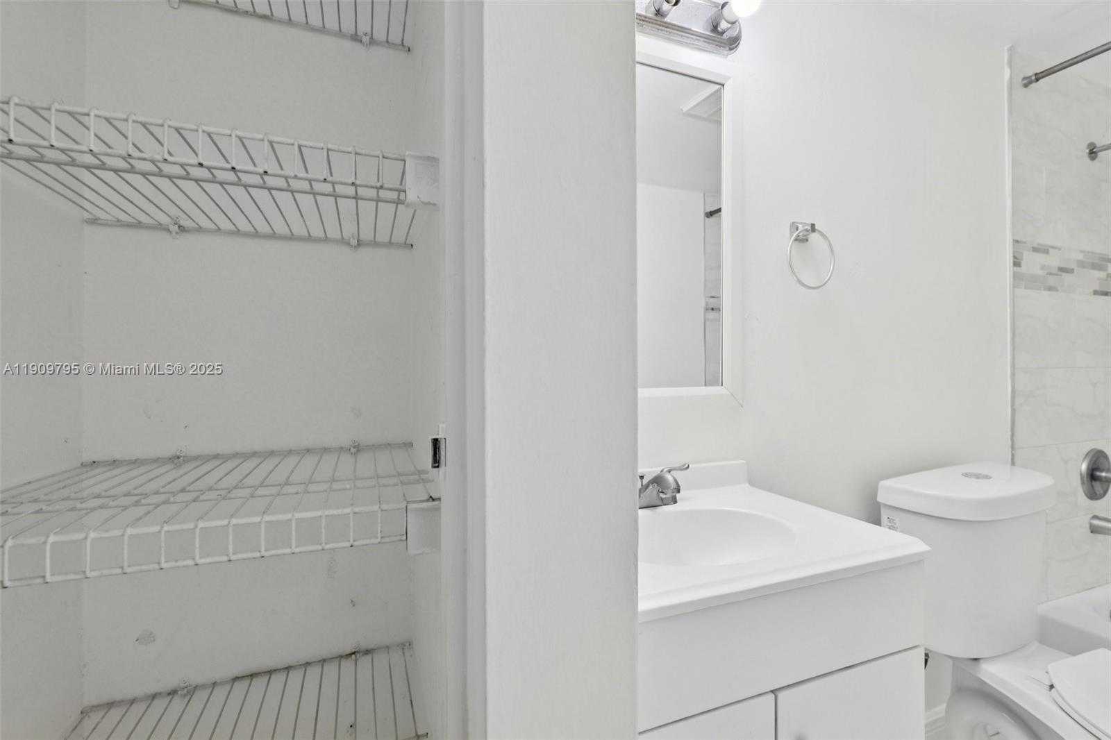 Small Image of 7407 SOUTH WEST 152ND AVE #4-103, Miami Number 14