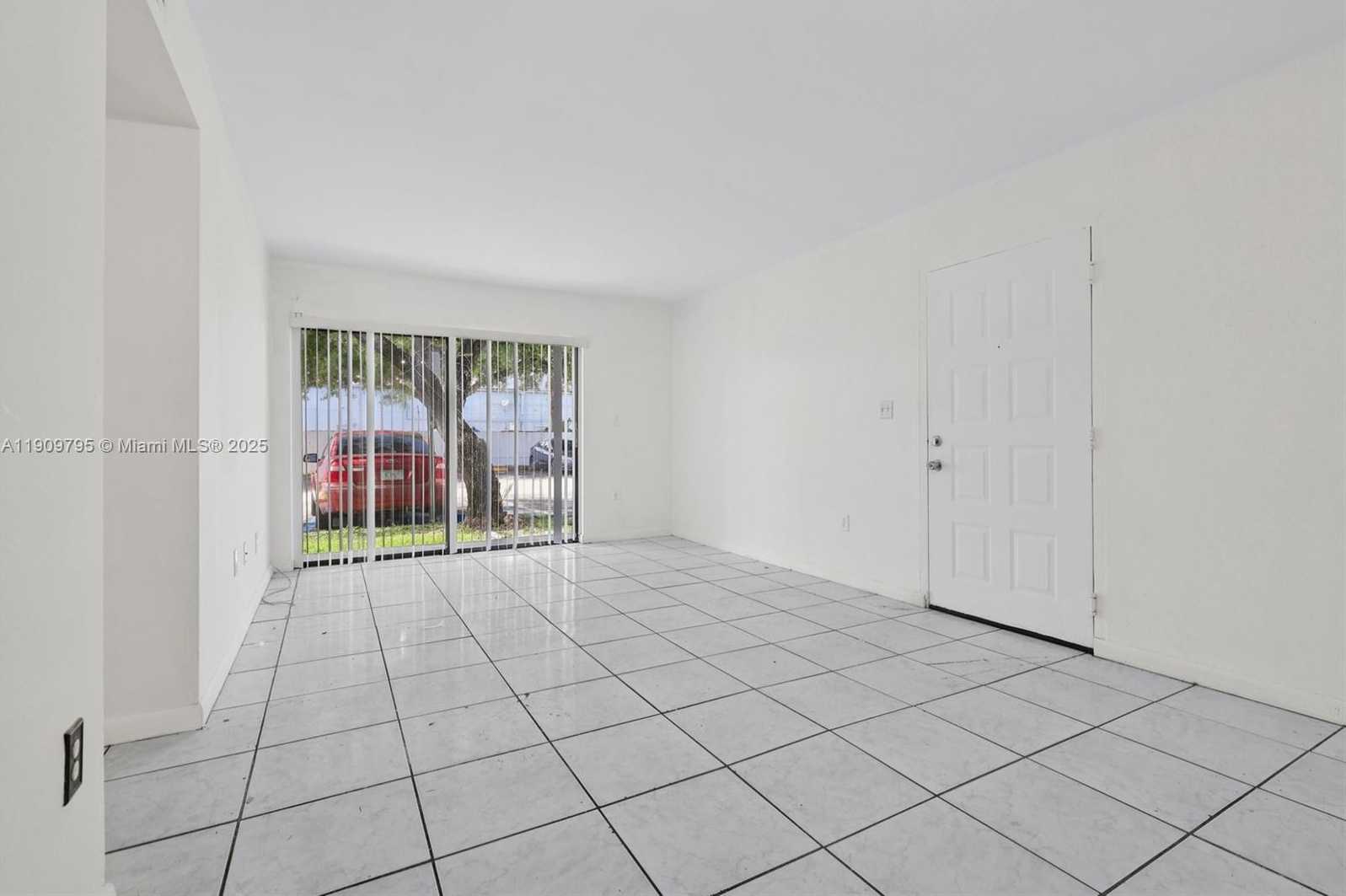 Small Image of 7407 SOUTH WEST 152ND AVE #4-103, Miami Number 17