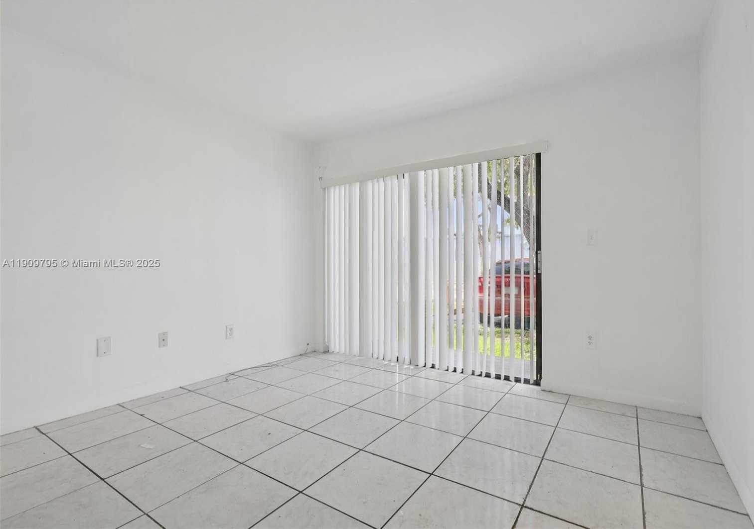 Small Image of 7407 SOUTH WEST 152ND AVE #4-103, Miami Number 18