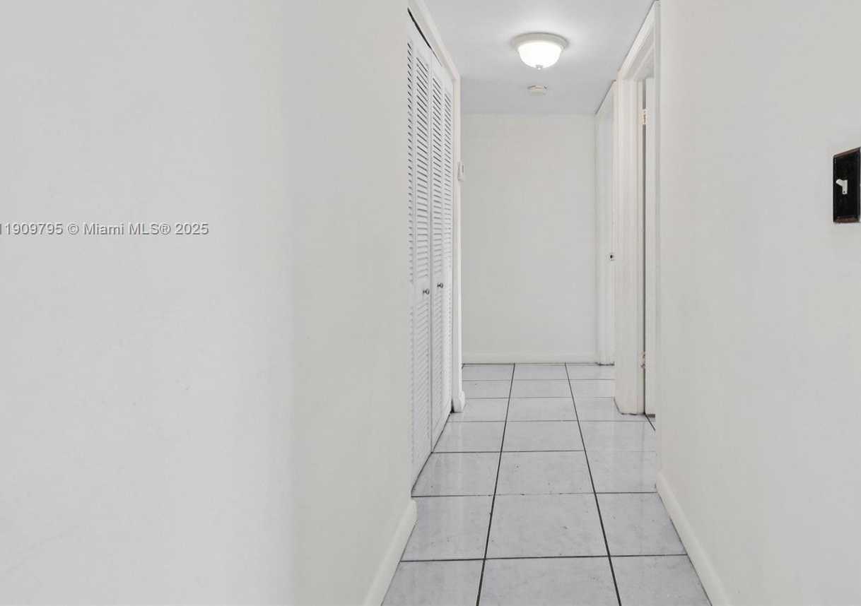 Small Image of 7407 SOUTH WEST 152ND AVE #4-103, Miami Number 27