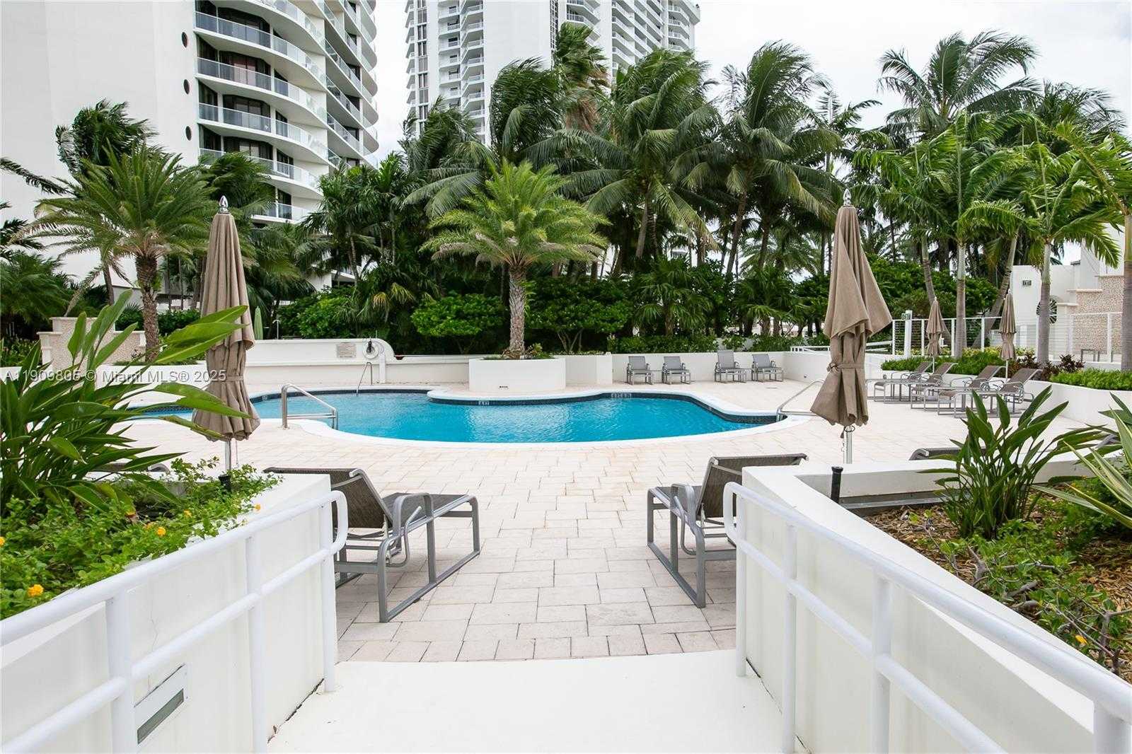 Small Image of 3000 ISLAND BLVD #WSTE1, Aventura Number 43