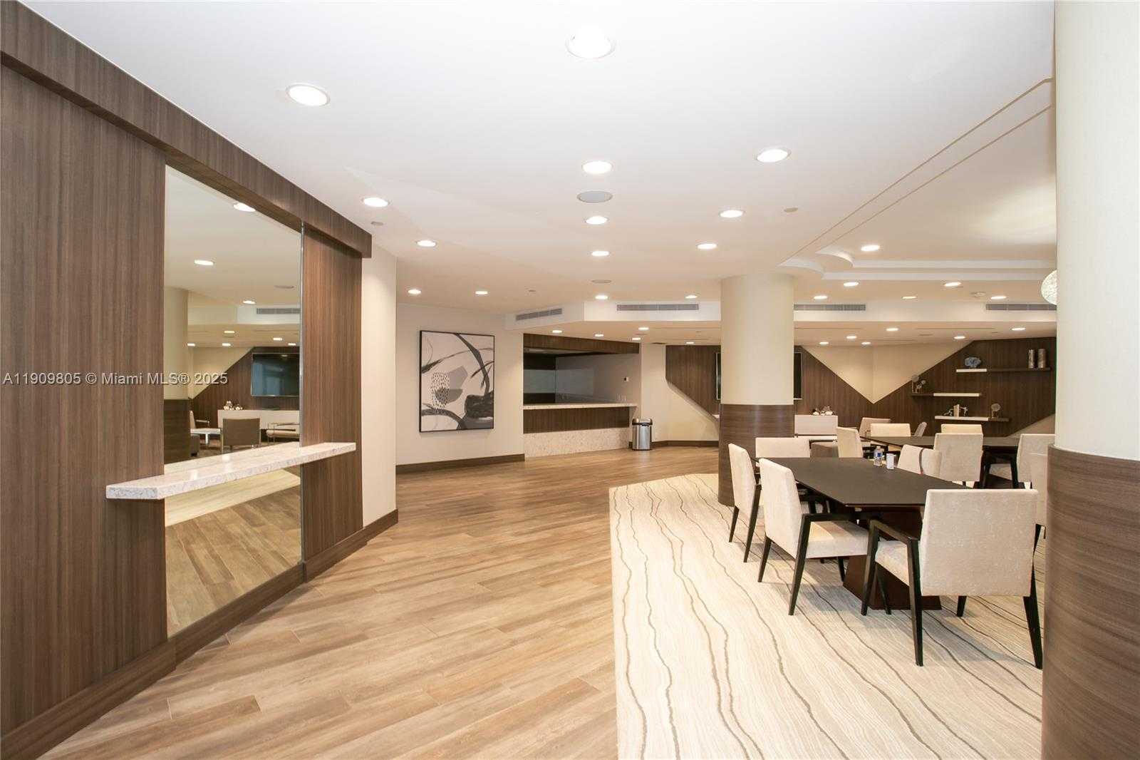 Small Image of 3000 ISLAND BLVD #WSTE1, Aventura Number 48