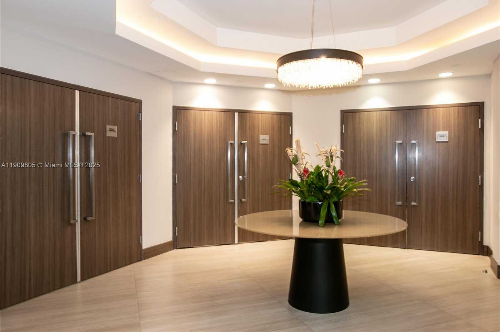 Small Image of 3000 ISLAND BLVD #WSTE1, Aventura Number 51