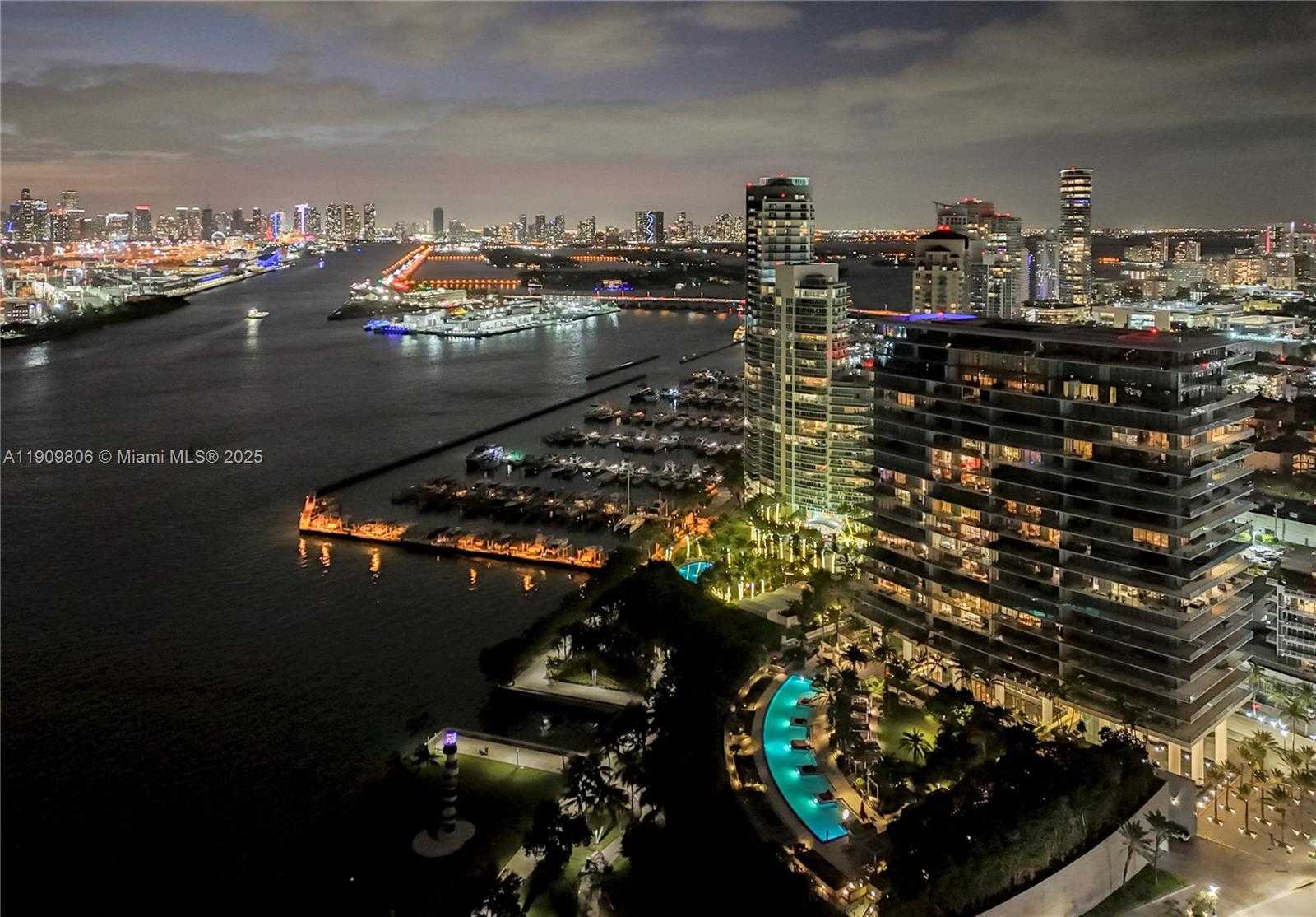 Small Image of 800 SOUTH POINTE DR #704, Miami Beach Number 47