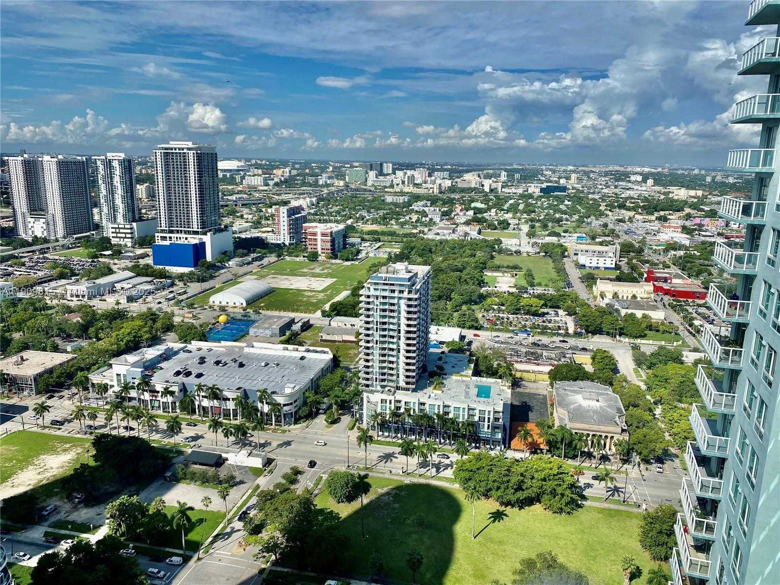 Small Image of 1800 NORTH BAYSHORE DR #4210, Miami Number 7