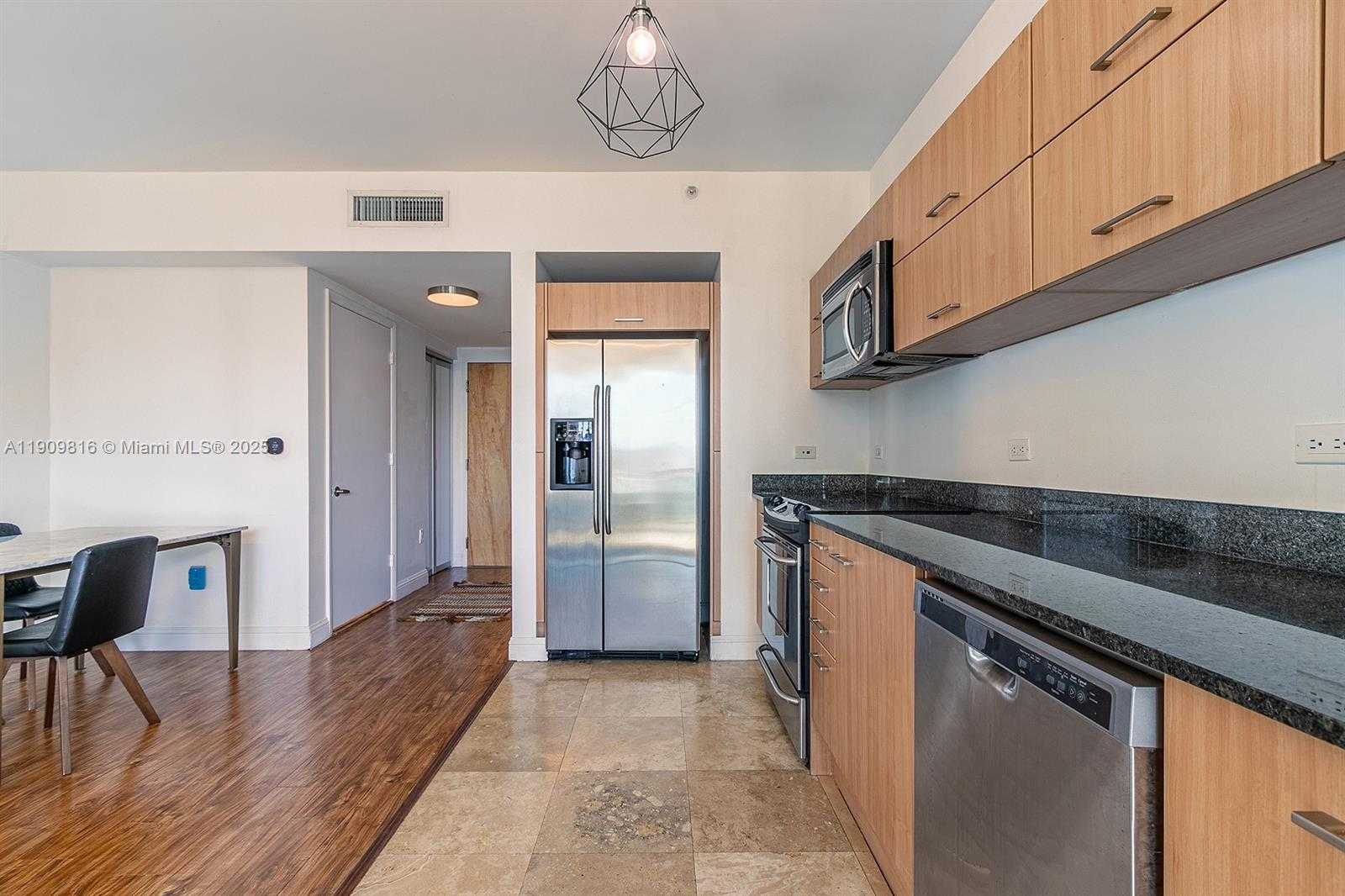 Small Image of 350 SOUTH MIAMI AVE #3914, Miami Number 10