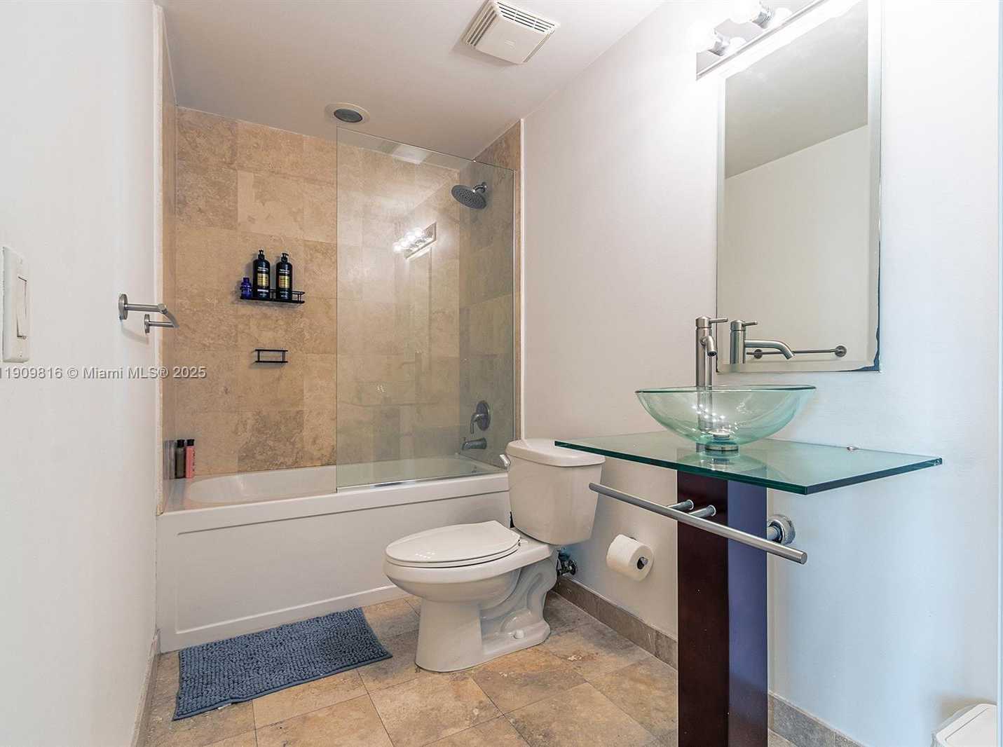 Small Image of 350 SOUTH MIAMI AVE #3914, Miami Number 22