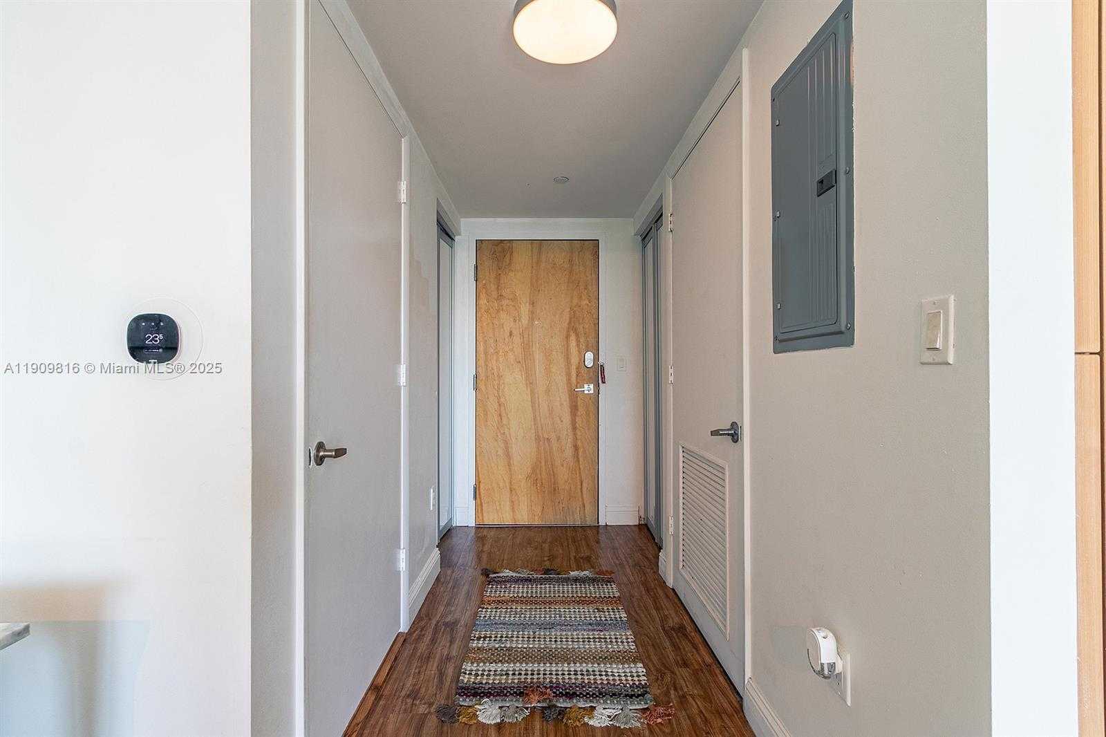 Small Image of 350 SOUTH MIAMI AVE #3914, Miami Number 23