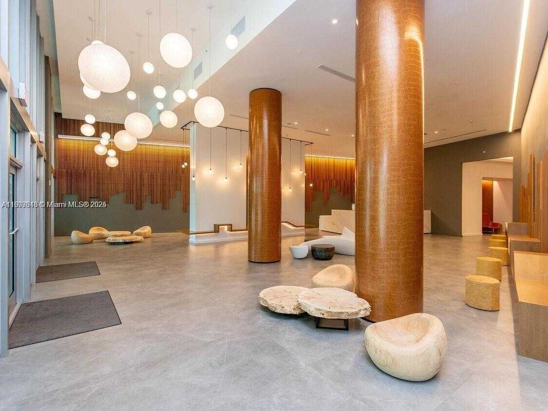 Small Image of 350 SOUTH MIAMI AVE #3914, Miami Number 35