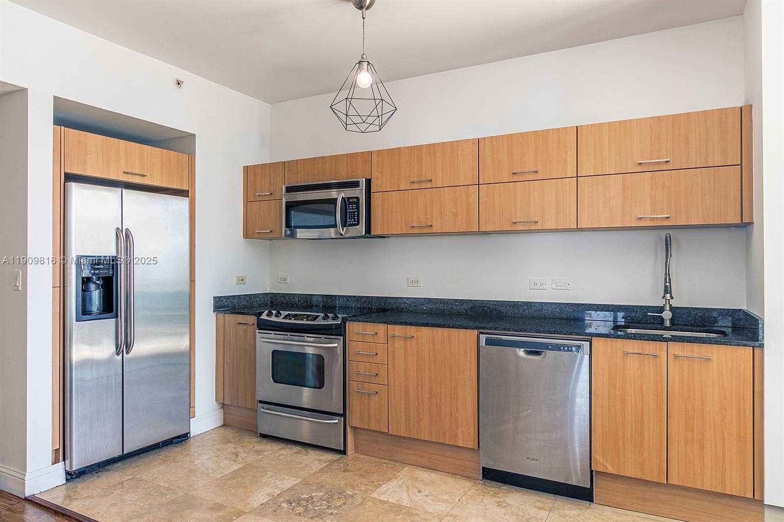 Small Image of 350 SOUTH MIAMI AVE #3914, Miami Number 7