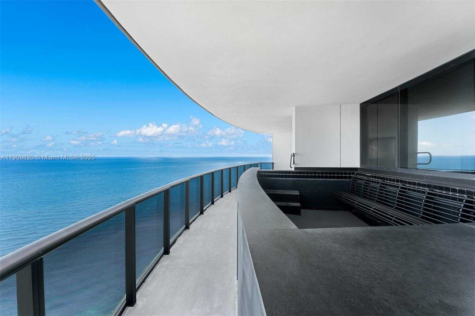 Small Image of 18555 COLLINS AVE #3205, Sunny Isles Beach Number 8