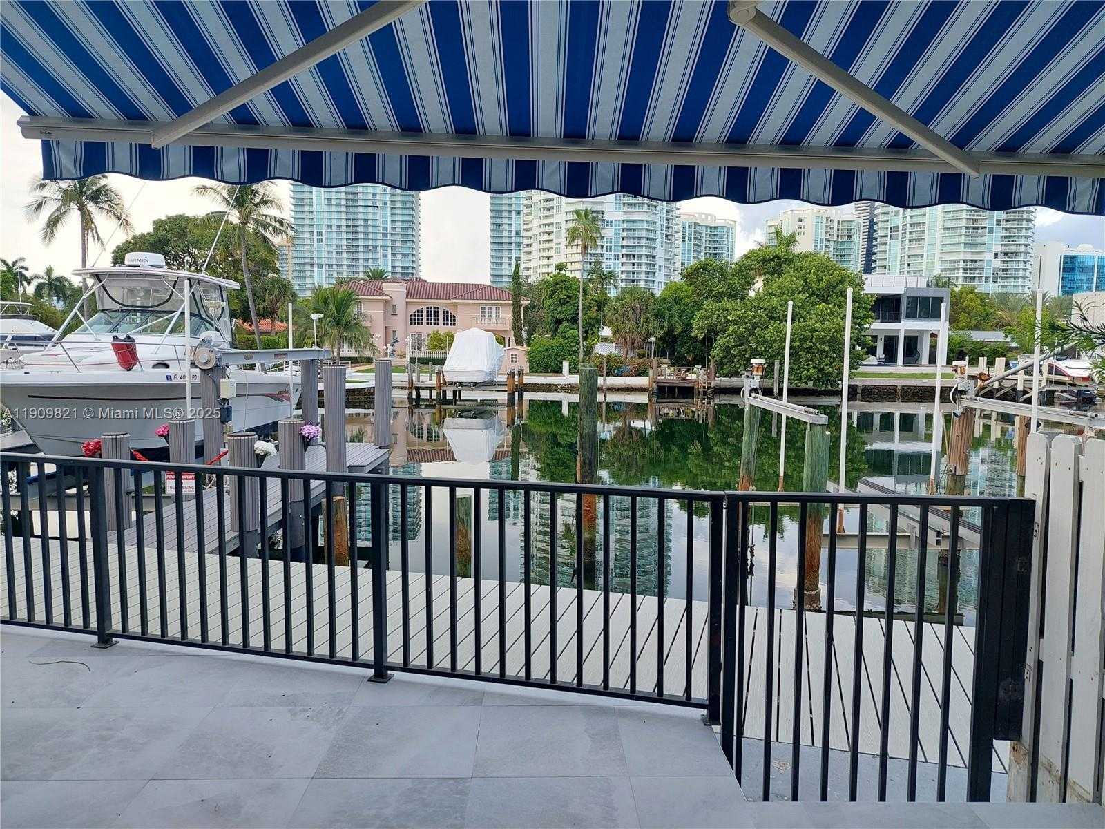 Small Image of 255 POINCIANA DR #605, Sunny Isles Beach Number 1