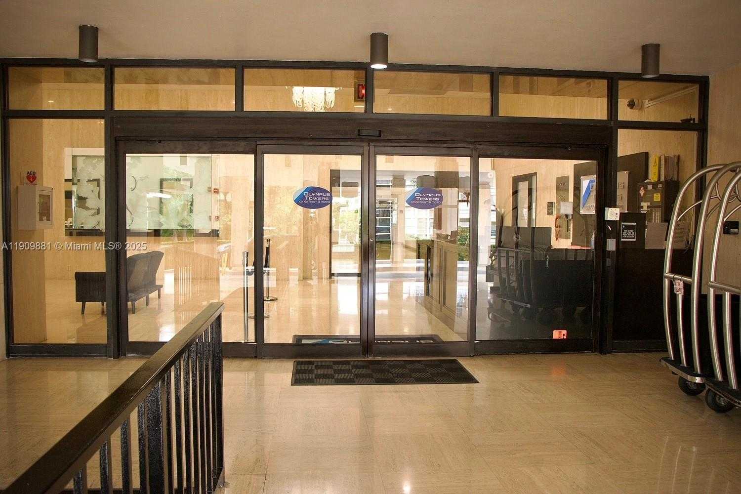 Small Image of Hallandale Beach Number 6