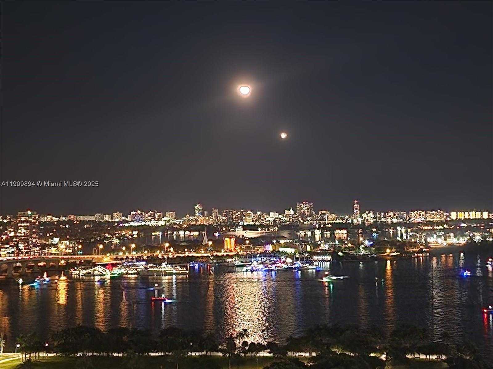 Small Image of 900 BISCAYNE BLVD #2602, Miami Number 19