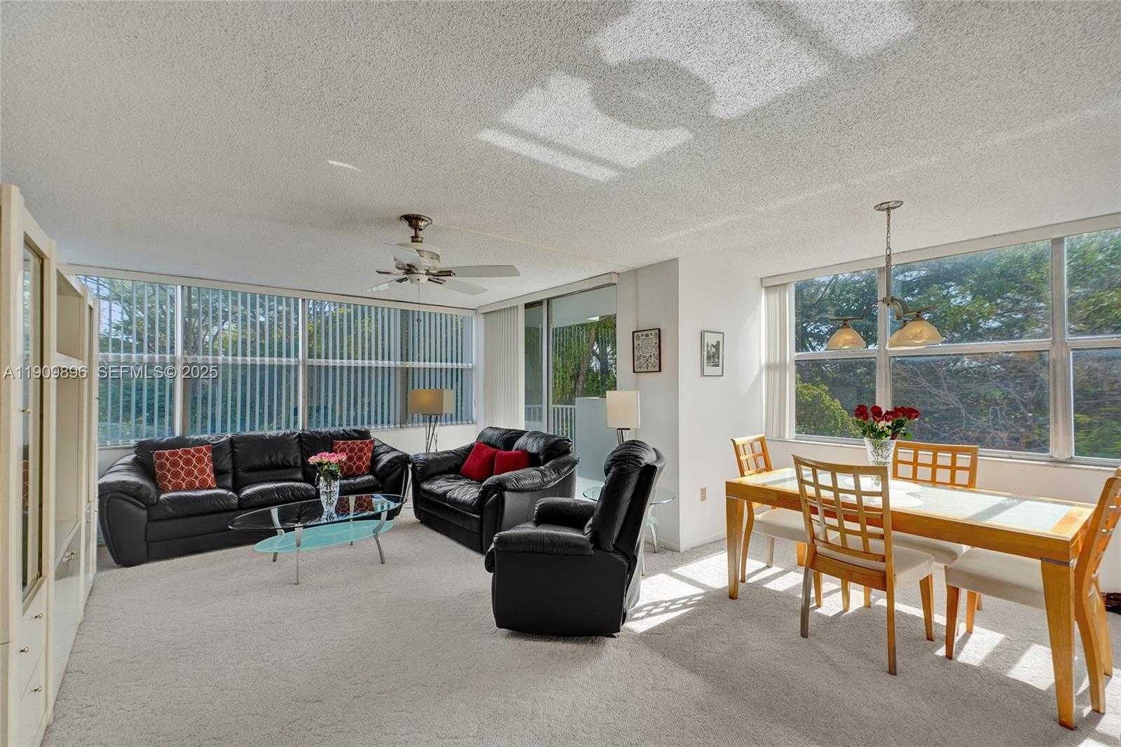 Small Image of 1300 NORTH EAST MIAMI GARDENS DR #320E, Miami Number 39