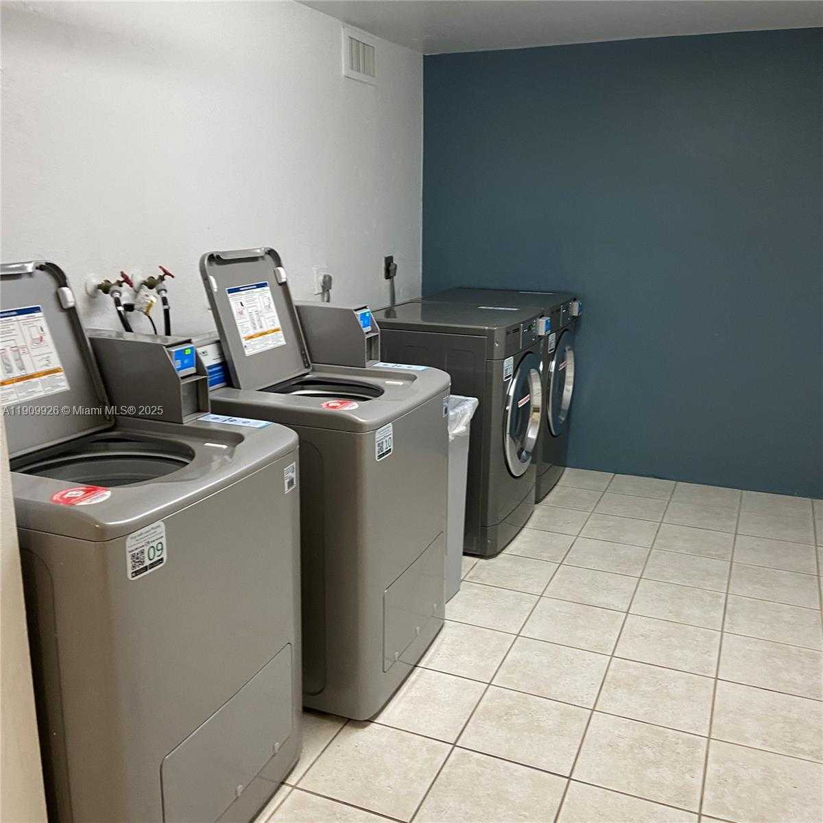 Imagen de Pequeño Objeto