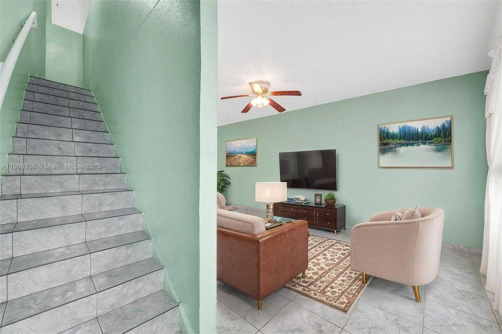 Small Image of 427 NORTH WEST 84TH TER #427, Miami Number 12