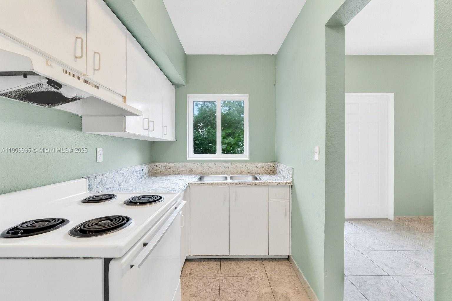 Small Image of 427 NORTH WEST 84TH TER #427, Miami Number 23