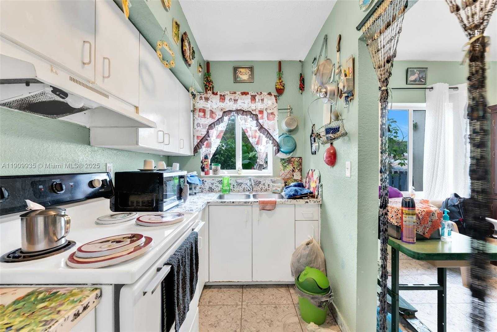 Small Image of 427 NORTH WEST 84TH TER #427, Miami Number 24