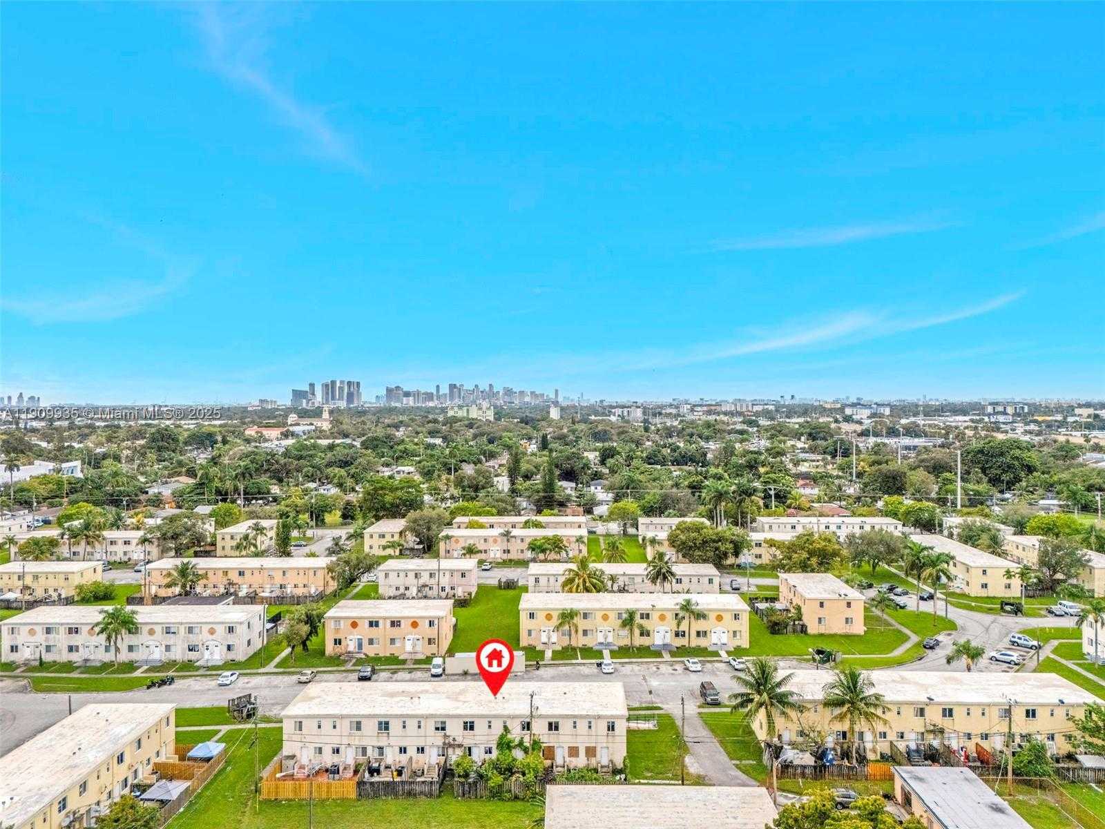 Small Image of 427 NORTH WEST 84TH TER #427, Miami Number 39