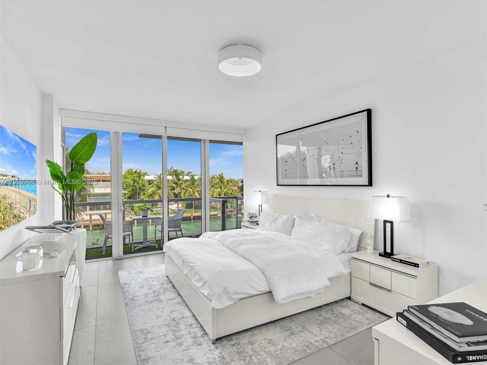 Small Image of 9940 WEST BAY HARBOR DR #3G-S, Bay Harbor Islands Number 14