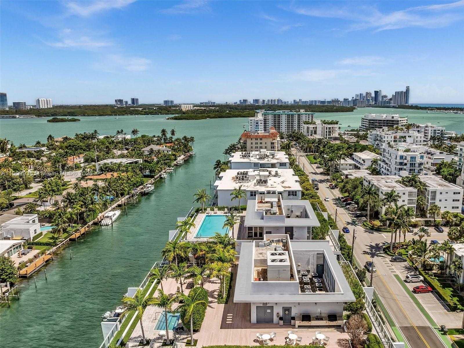 Small Image of 9940 WEST BAY HARBOR DR #3G-S, Bay Harbor Islands Number 32